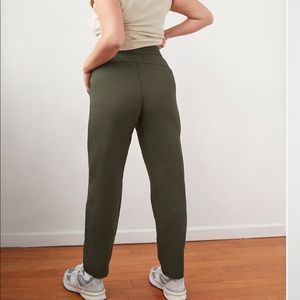 Babaton Weekender Pant 